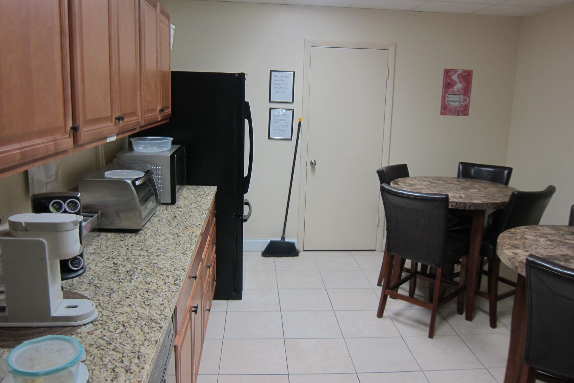 2240 Palm Beach Lakes Boulevard, West Palm Beach, FL 33409 Photo