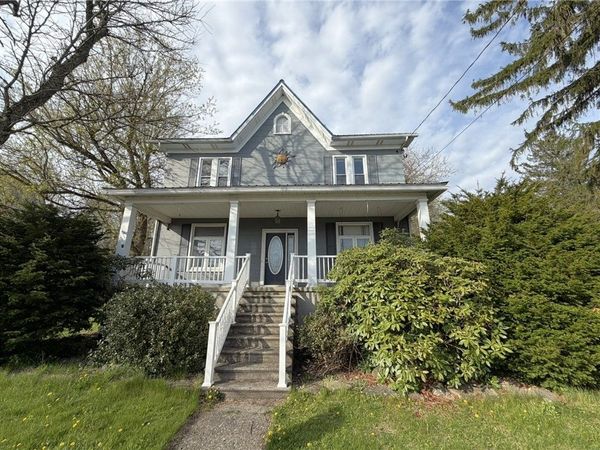 1658 Pitt Street , Jennerstown, PA 15547