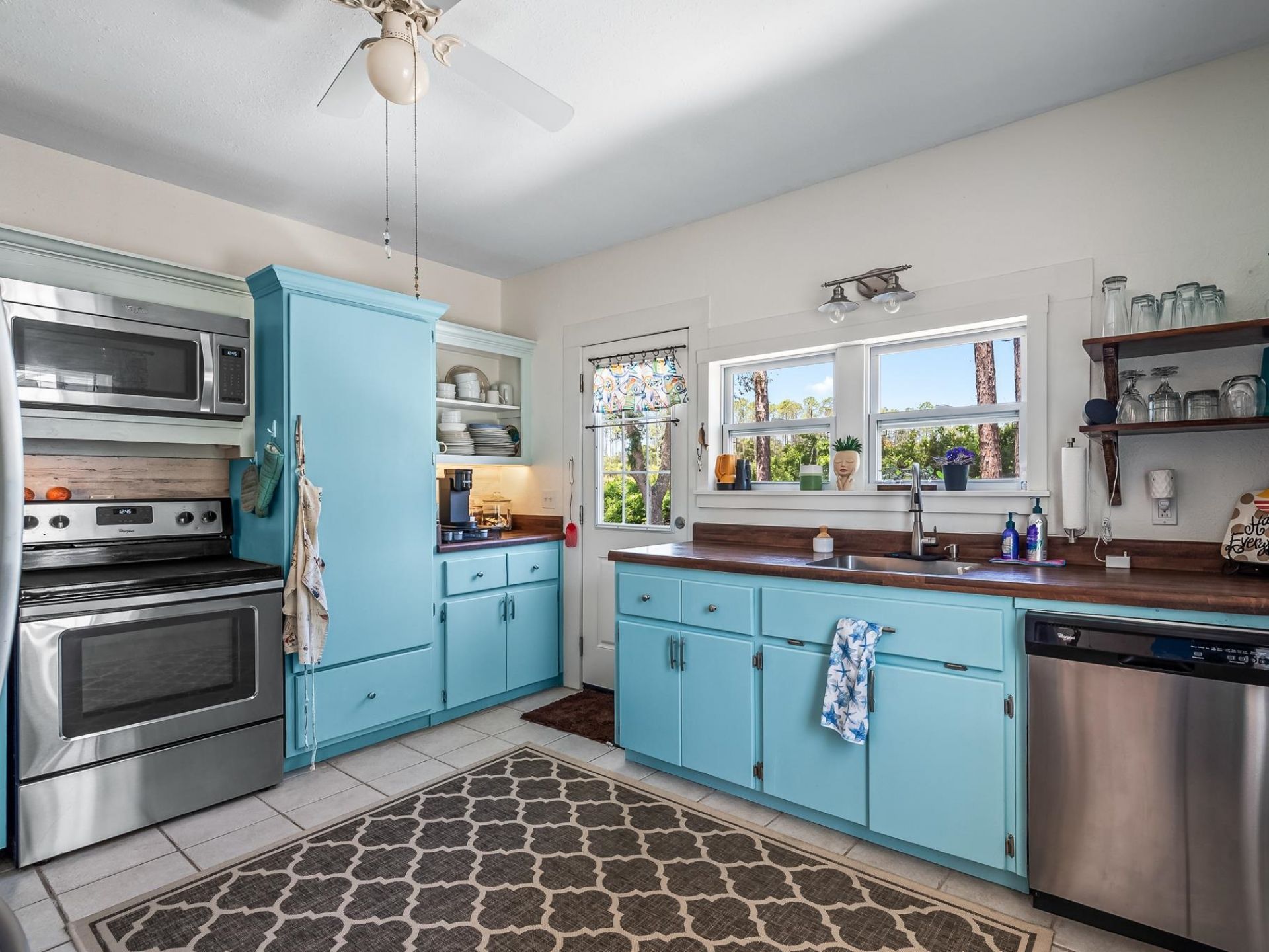 3045 E 98 Highway, Carrabelle, FL 32322 Photo