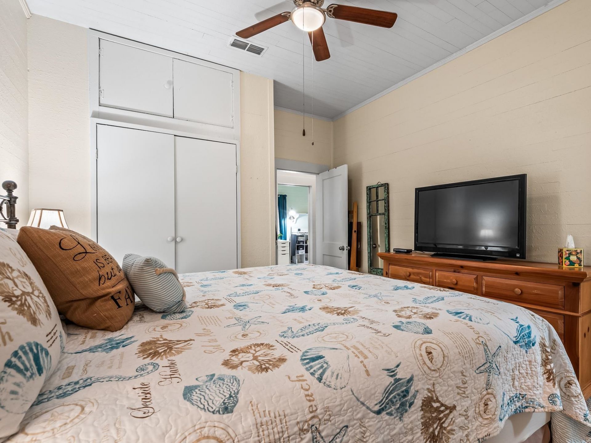 3045 E 98 Highway, Carrabelle, FL 32322 Photo