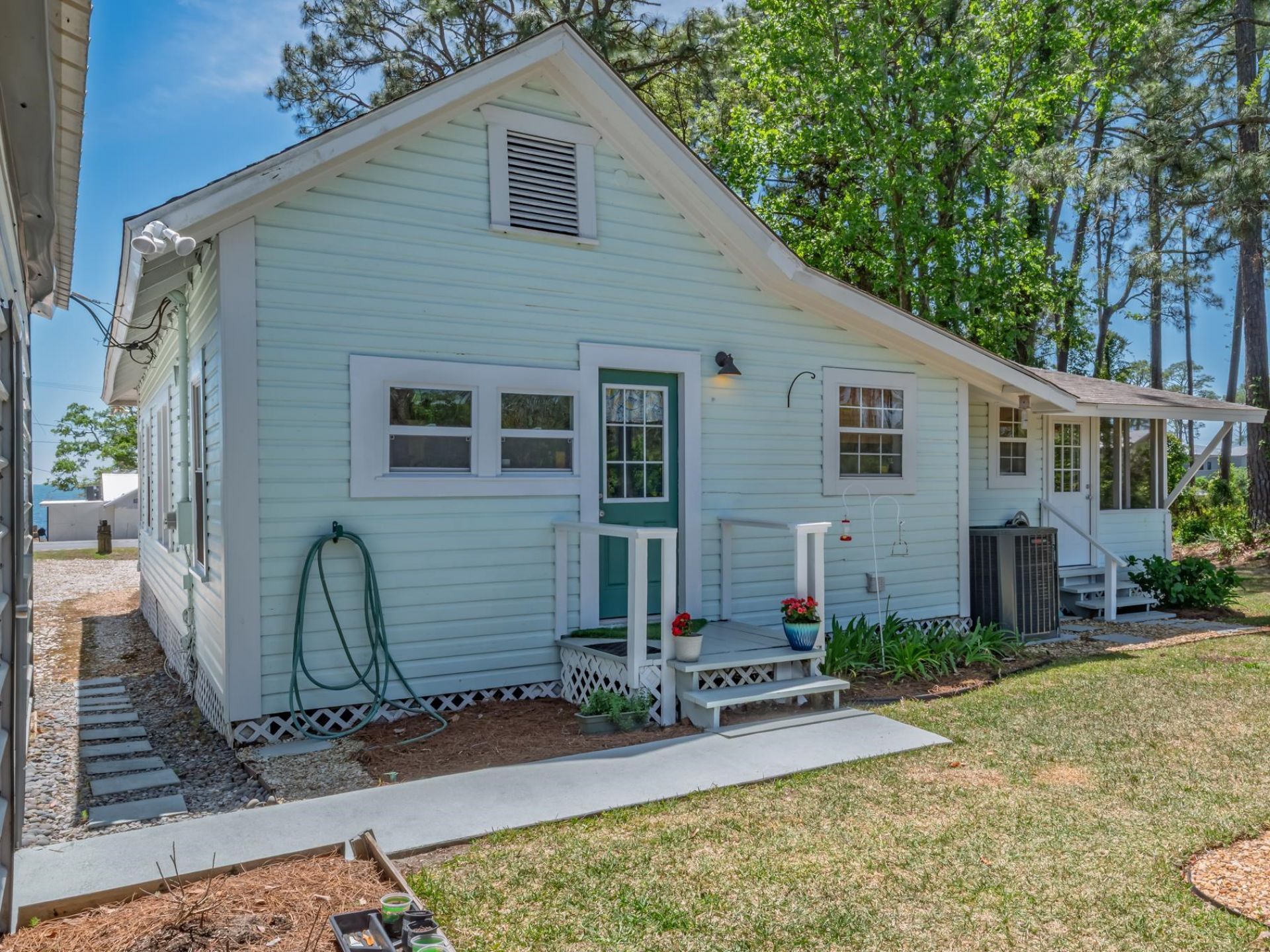 3045 E 98 Highway, Carrabelle, FL 32322 Photo