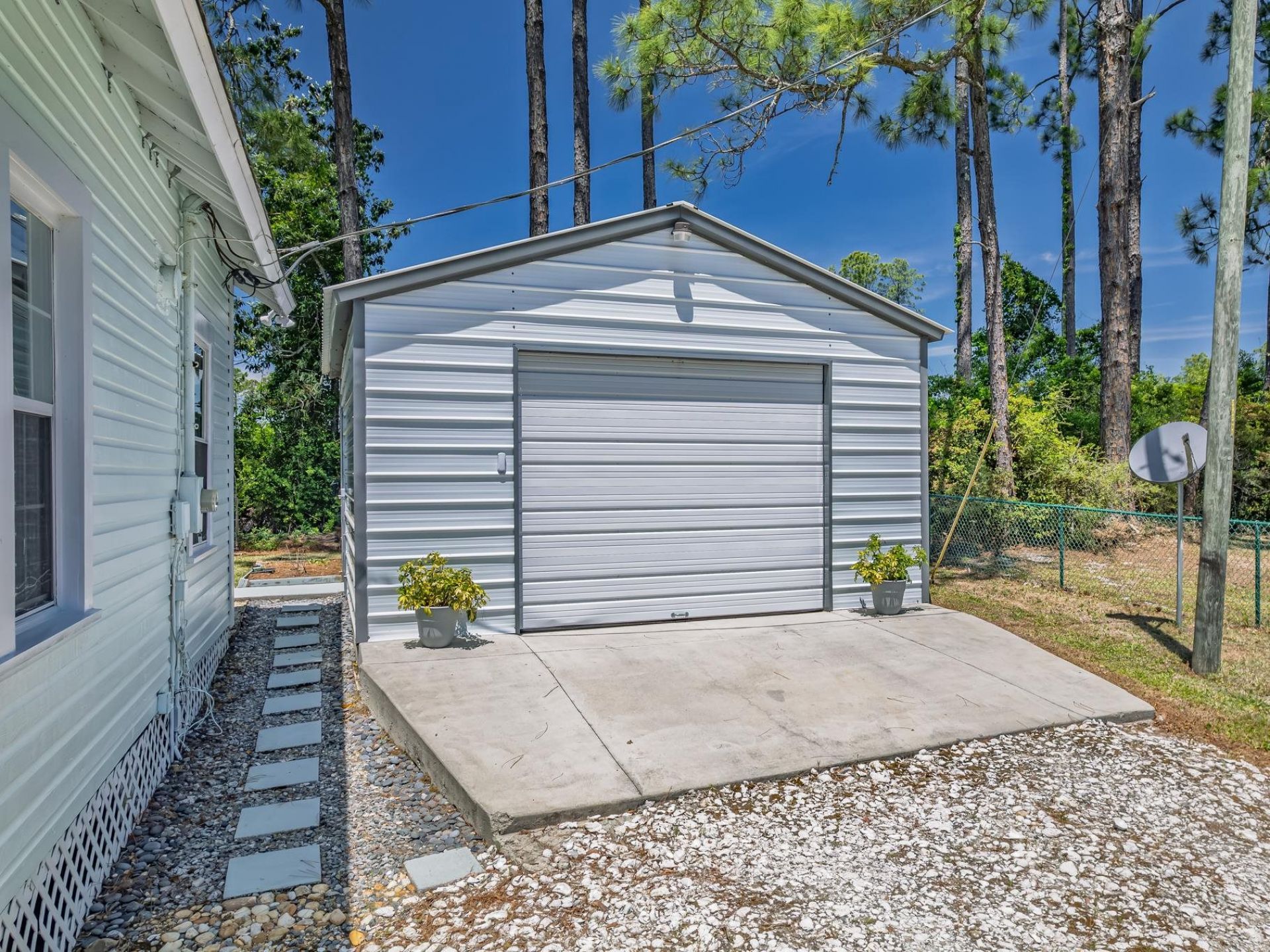 3045 E 98 Highway, Carrabelle, FL 32322 Photo