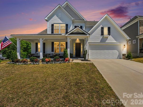 348 W Waterlynn Road, Mooresville, NC 28117