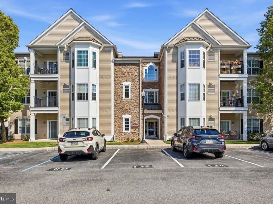 121 E Creekside Drive, Unit 121, Brookhaven, PA 19015 Main Photo