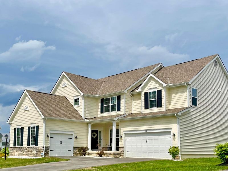212 Partridge Court, Pickerington, OH 43147 Photo 1