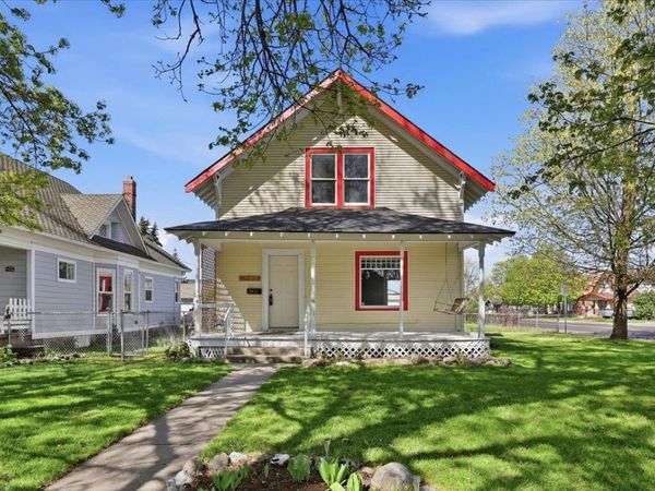 2633 N Stevens St, Spokane, WA 99205