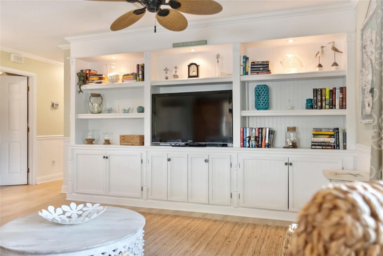 2905 Avenue C, Holmes Beach, FL 34217 Photo