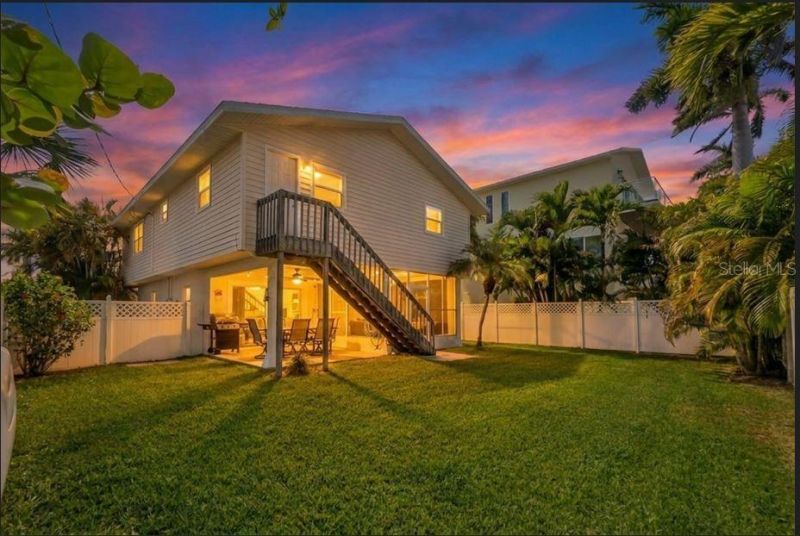 2905 Avenue C, Holmes Beach, FL 34217 Photo