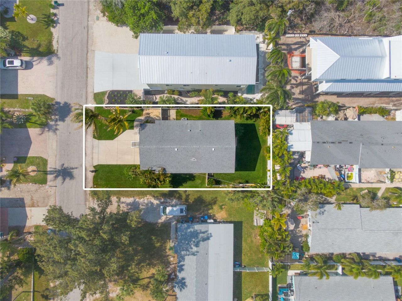 2905 Avenue C, Holmes Beach, FL 34217 Photo