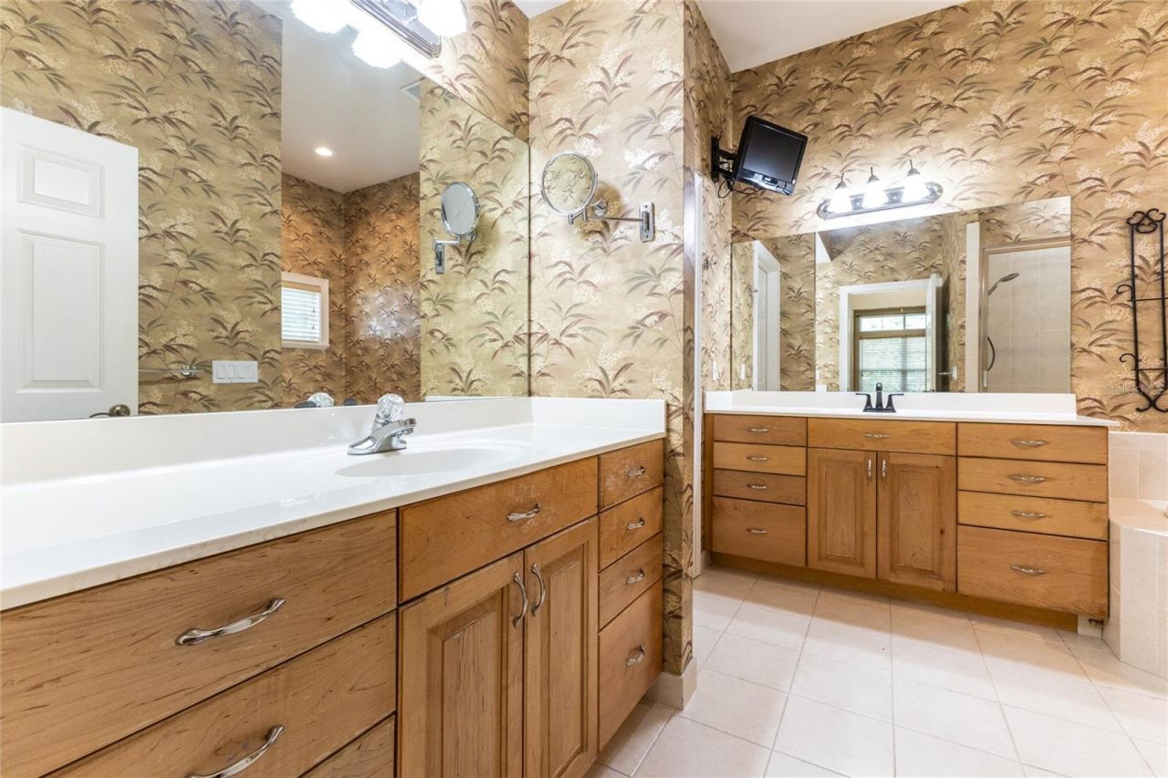 2429 NW 93rd Street , Gainesville, FL 32606 Photo