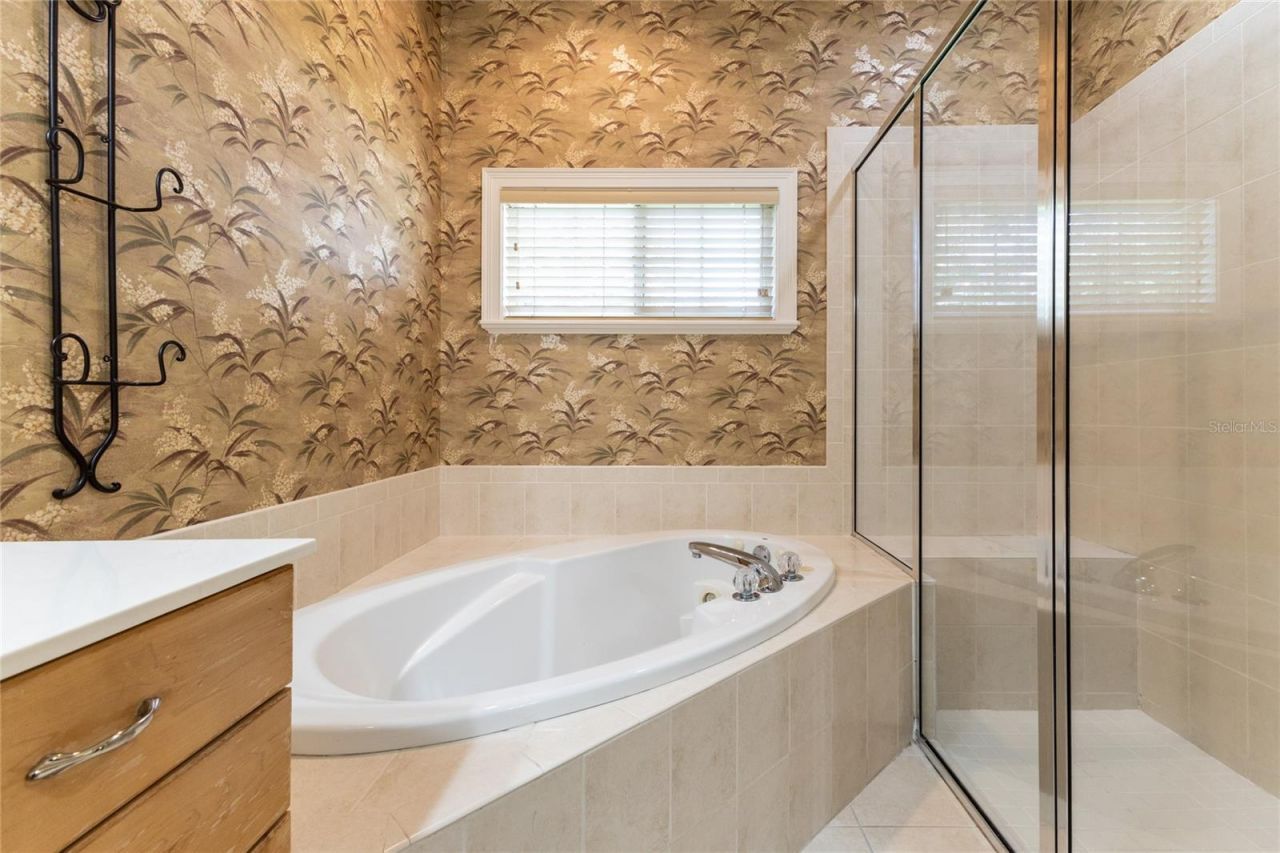 2429 NW 93rd Street , Gainesville, FL 32606 Photo