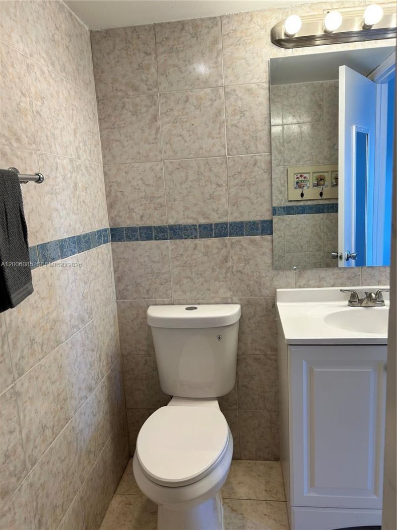 3000 E Sunrise Lakes Dr, Unit 302, Sunrise, FL 33322 Photo