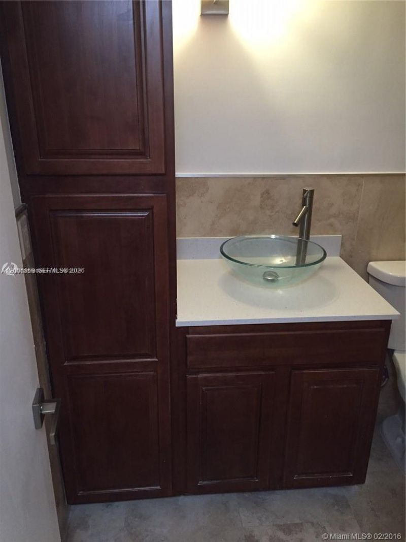 4110 NW 79th Ave , Unit 1B, Doral, FL 33166 Photo
