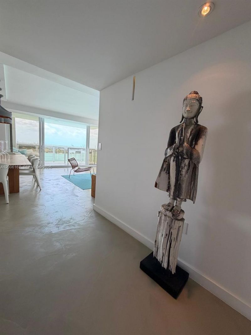 9 Island Ave , Unit 2207, Miami Beach, FL 33139 Photo