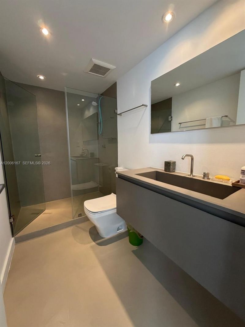 9 Island Ave , Unit 2207, Miami Beach, FL 33139 Photo