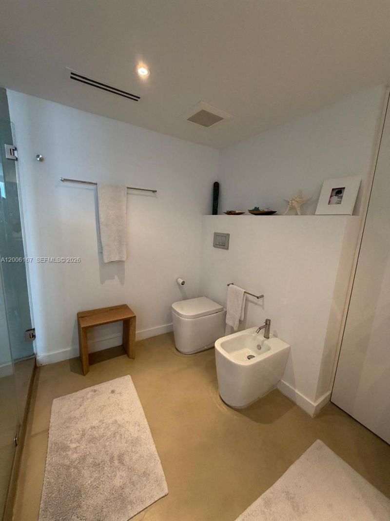 9 Island Ave , Unit 2207, Miami Beach, FL 33139 Photo