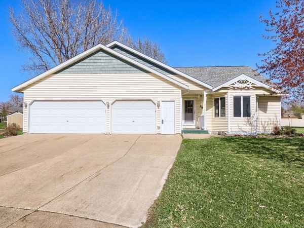 39 Jefferson Court, Hastings, MN 55033