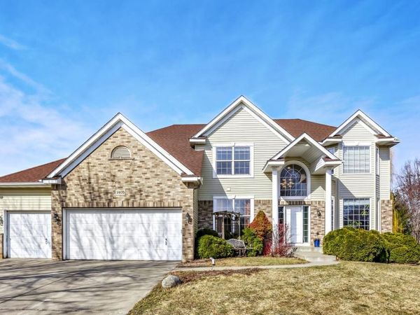 1405 Overlook Court, Elko New Market, MN 55054