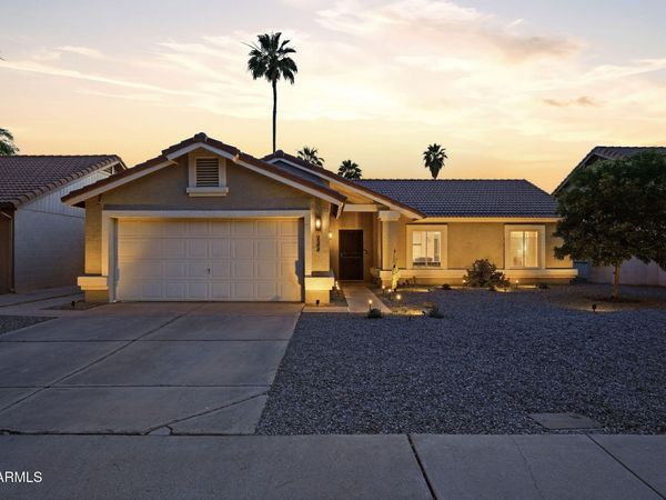 932 N SAILORS Way, Gilbert, AZ 85234