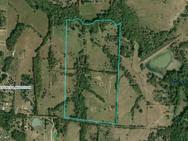 102 AC CR 663 , Farmersville, TX 75442