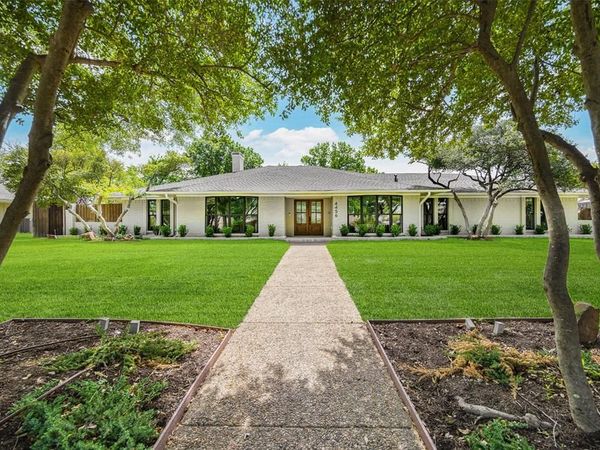 4456 Thunder Road , Dallas, TX 75244
