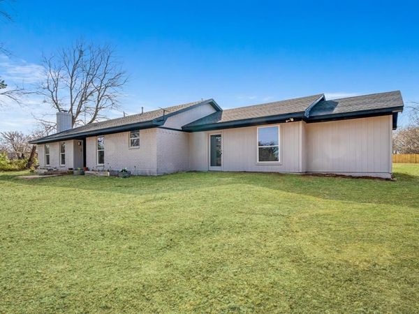 247 County Road 45480 , Paris, TX 75462