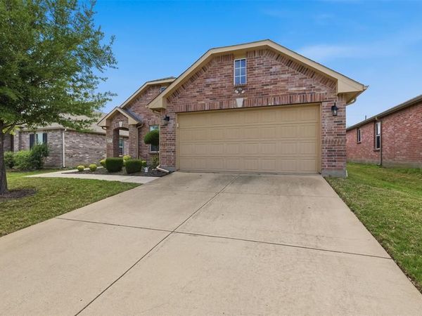 1417 Lone Pine Drive , Little Elm, TX 75068