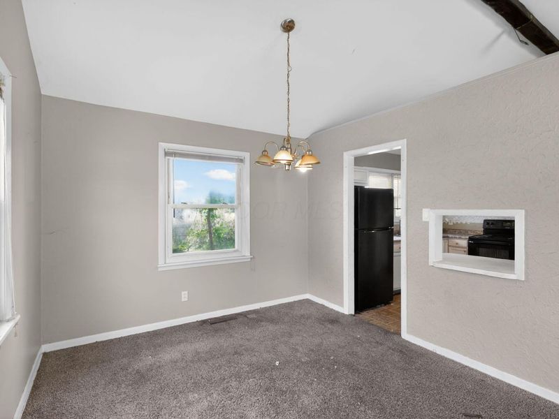 4487 Dundee Avenue , Columbus, OH 43227 Photo 11