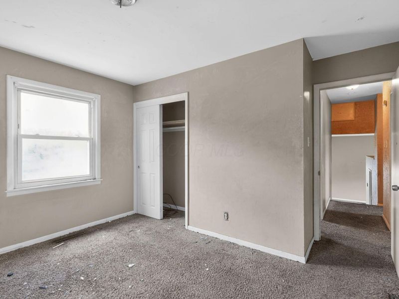 4487 Dundee Avenue , Columbus, OH 43227 Photo 23