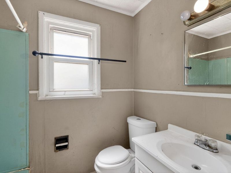 4487 Dundee Avenue , Columbus, OH 43227 Photo 29