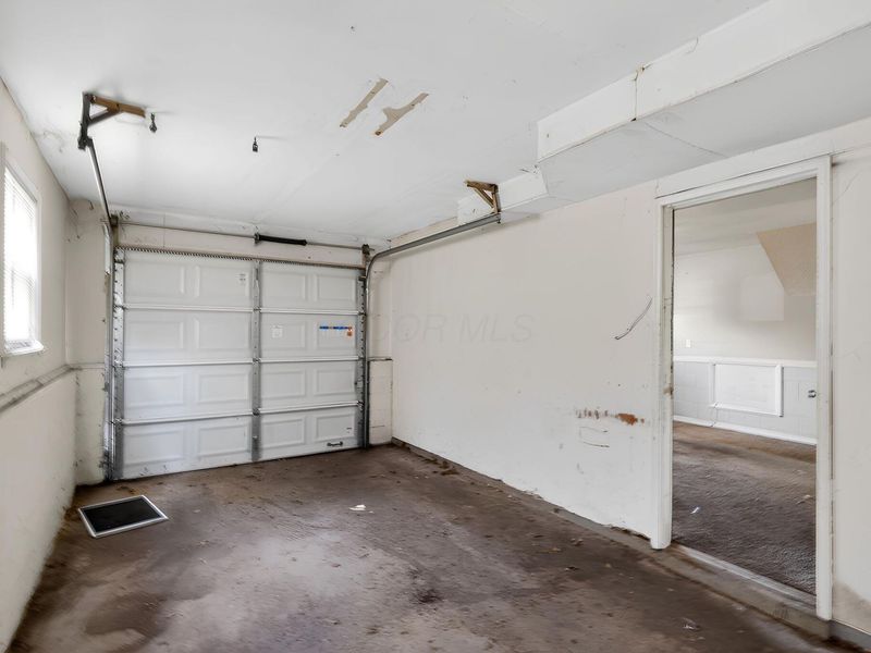 4487 Dundee Avenue , Columbus, OH 43227 Photo 6