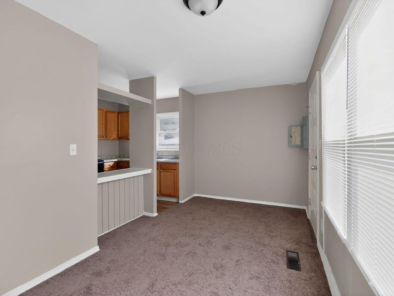 7399 Wollam Avenue , Reynoldsburg, OH 43068 Photo 8