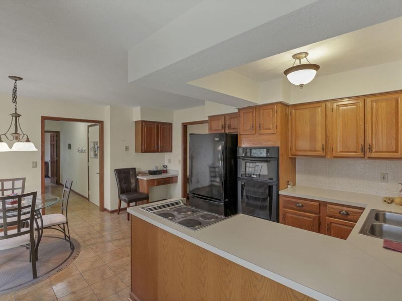 8029 Ashland Court NW, Canal Winchester, OH 43110 Photo 12