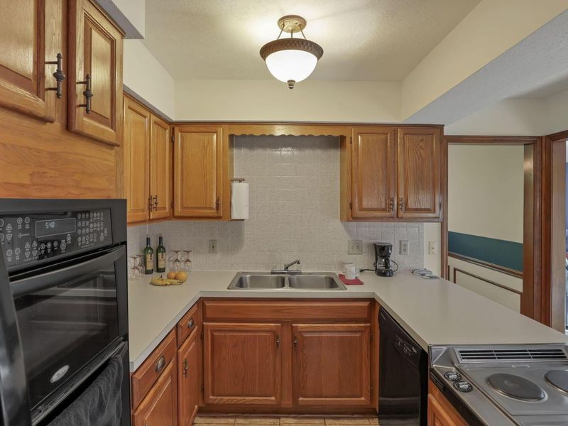 8029 Ashland Court NW, Canal Winchester, OH 43110 Photo 16