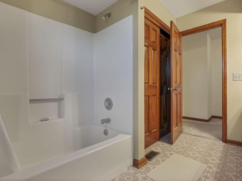 8029 Ashland Court NW, Canal Winchester, OH 43110 Photo 49