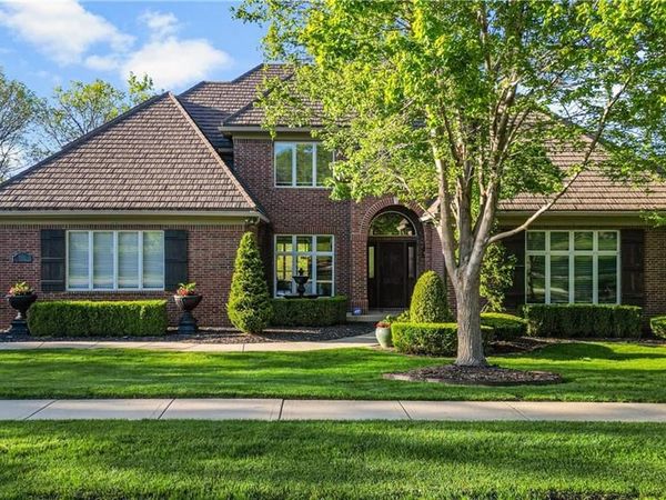 3604 W 153rd Street, Leawood, KS 66224