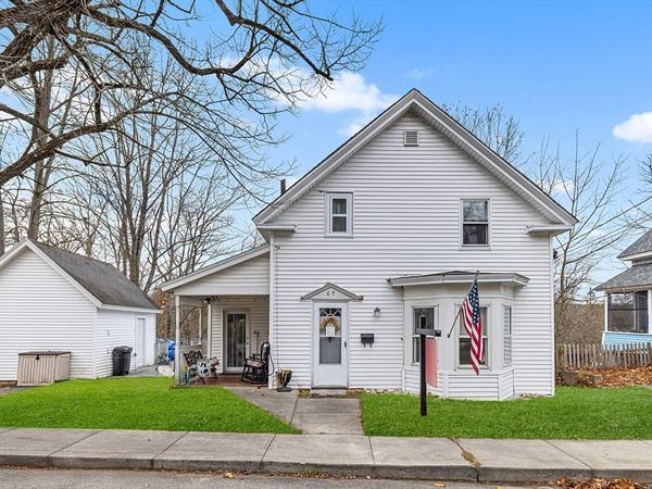 63 Hampstead Pl, Athol, MA 01331