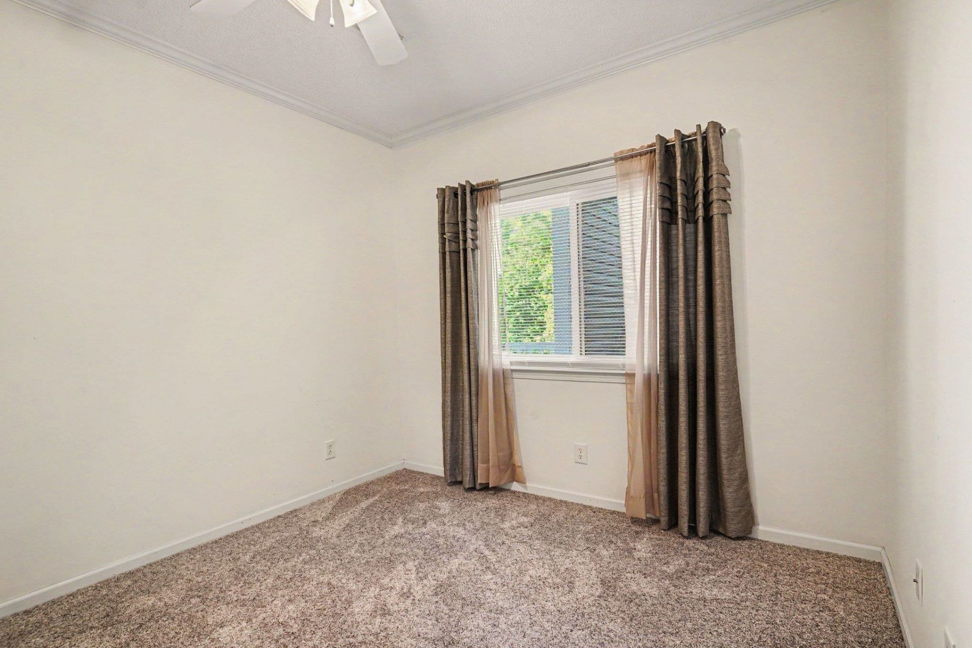 1505 Lanterns Rest Rd. Photo 12