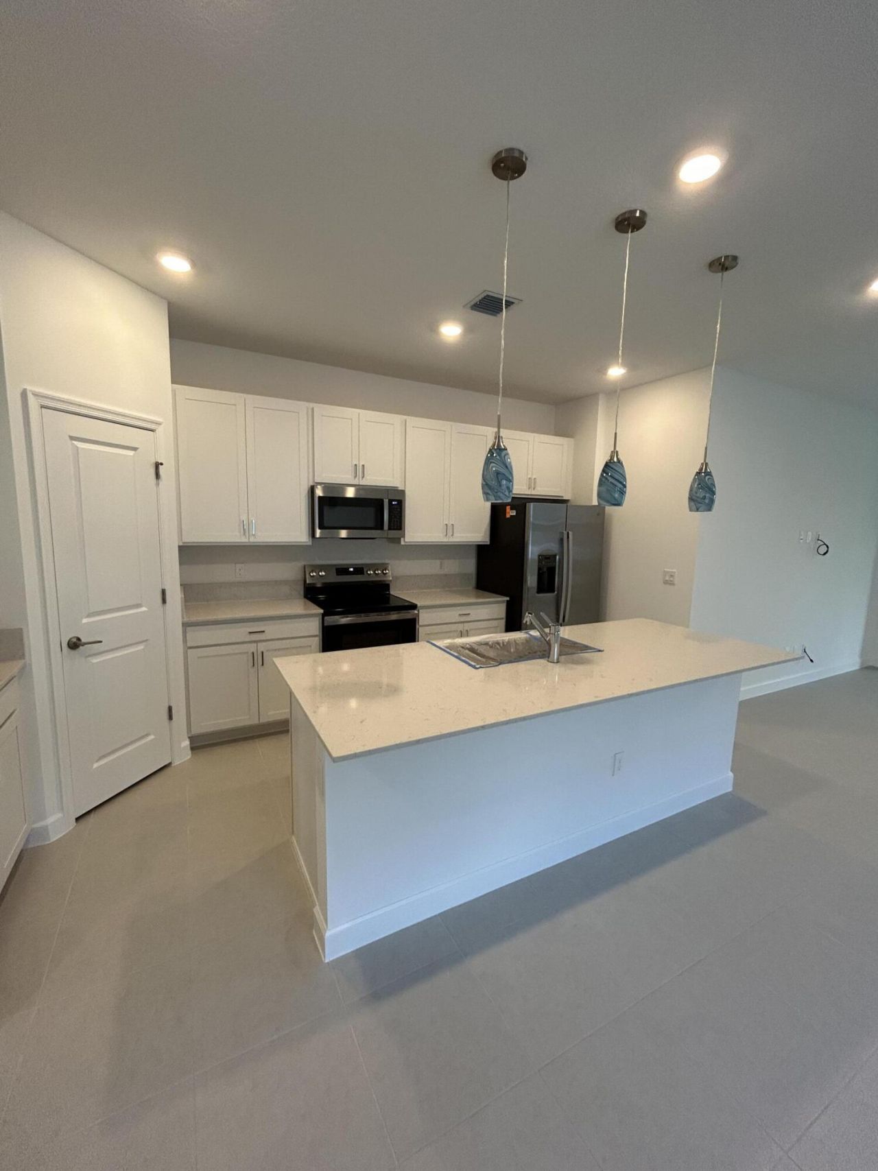 1769 SE Crosswood Way, Port Saint Lucie, FL 34984 Photo