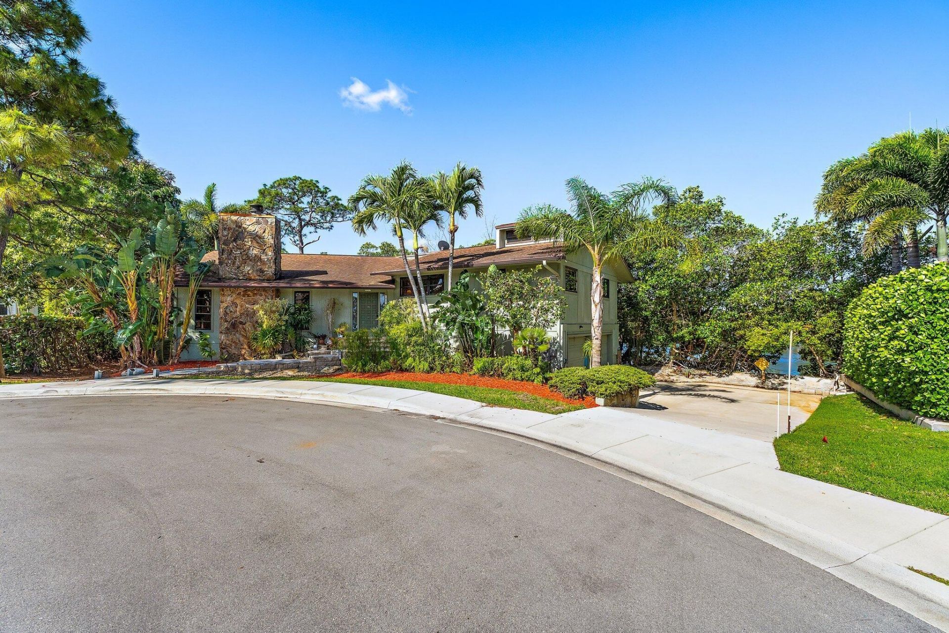 702 Warren Drive, Jupiter, FL 33458 Photo