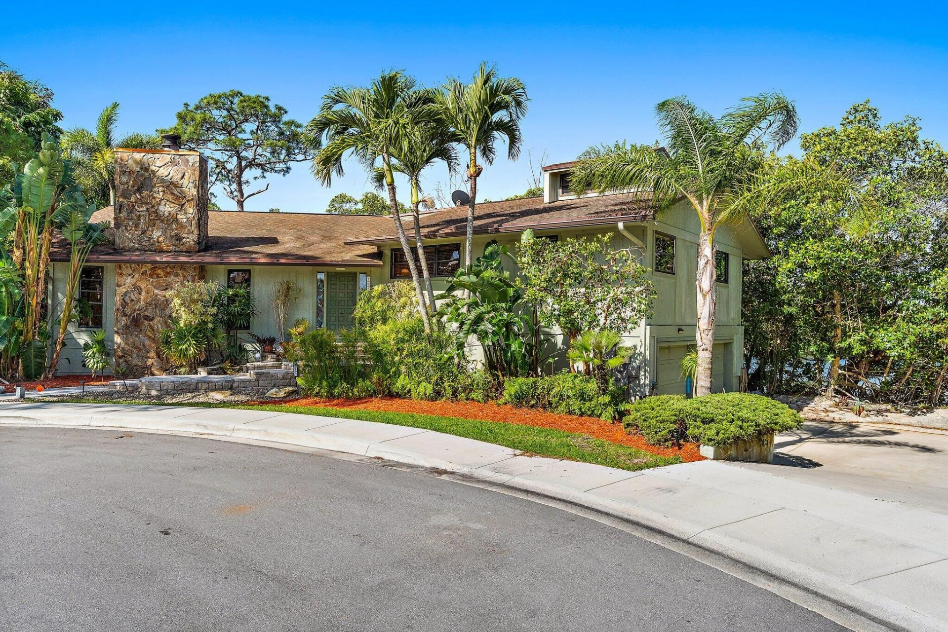 702 Warren Drive, Jupiter, FL 33458 Photo