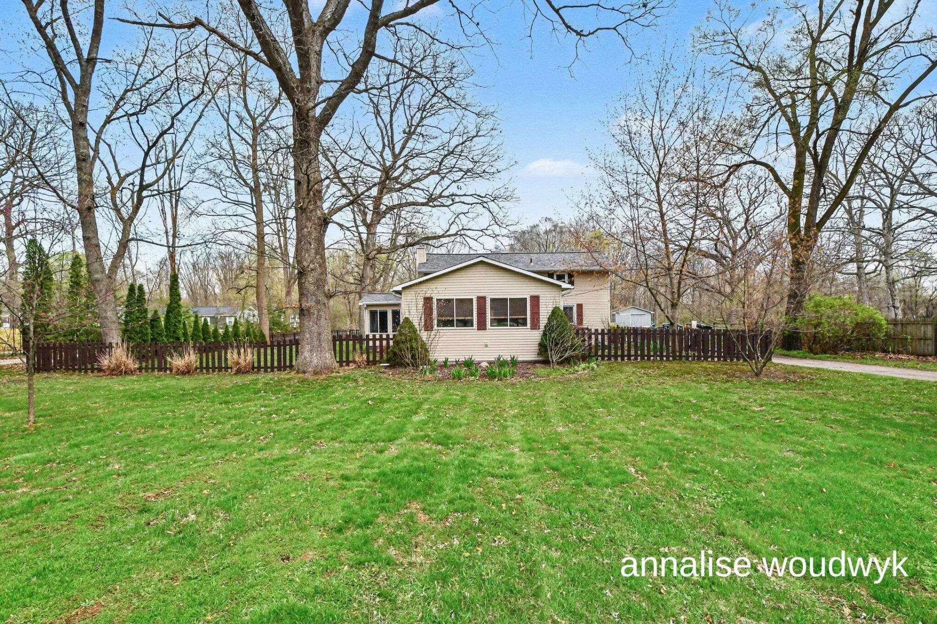 5728 Ethelwin Avenue Ne, Belmont, MI 49306 Main Photo