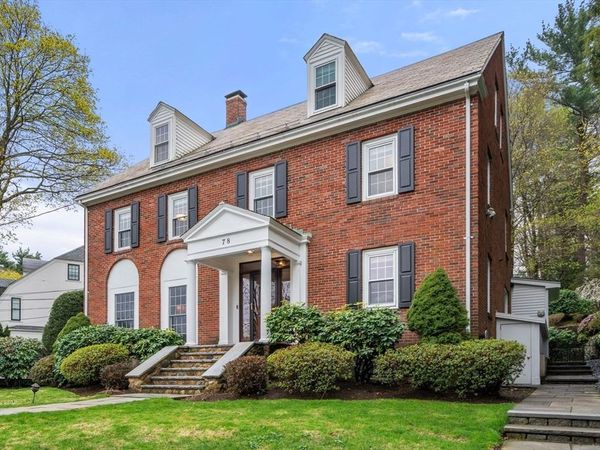 78 Waban Hill Rd N, Newton, MA 02467