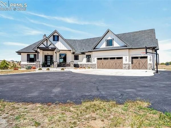 19075 Dorncliffe Drive, Monument, CO 80132