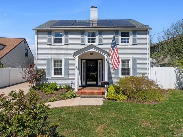 865 Church Street , Baldwin, NY 11510