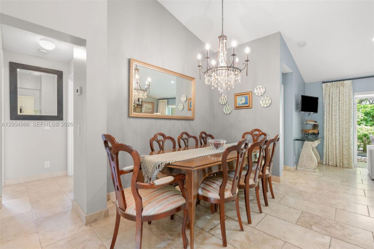 4108 Pine Ridge Ln, Weston, FL 33331 Photo