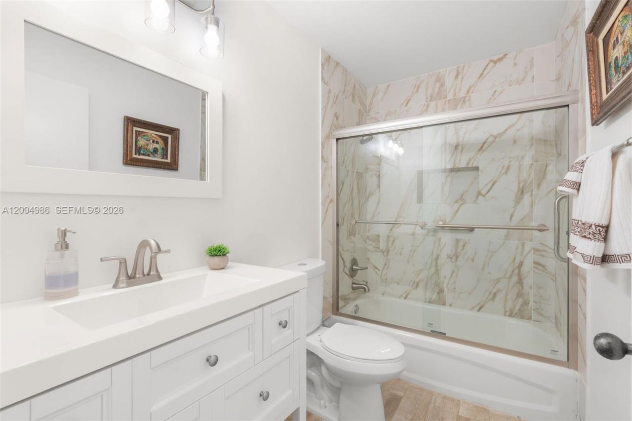 4108 Pine Ridge Ln, Weston, FL 33331 Photo