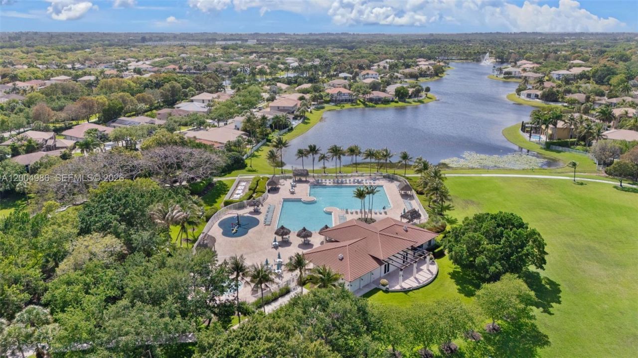 4108 Pine Ridge Ln, Weston, FL 33331 Photo