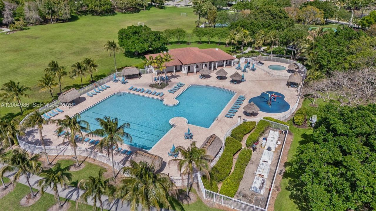 4108 Pine Ridge Ln, Weston, FL 33331 Photo