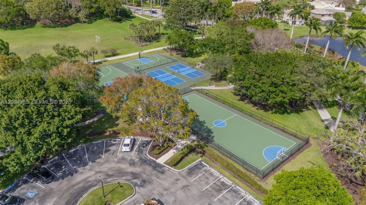 4108 Pine Ridge Ln, Weston, FL 33331 Photo